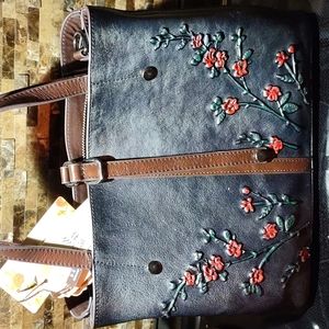 Baoerte leather satchel. NWT BEAUTIFUL TOOLING